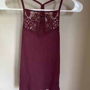 Aeropostale maroon tank top with lace detailing